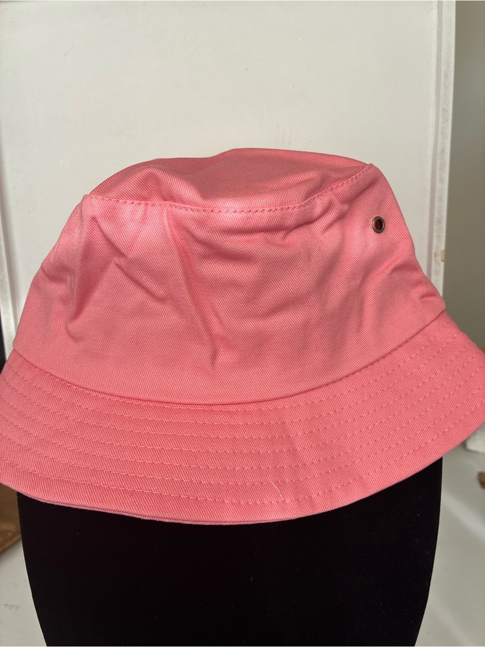 Classic Pink Bucket Hat - Lightweight Summer Accessory